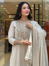 Neck Embroidered Muslin Kurta With Pants & Dupatta